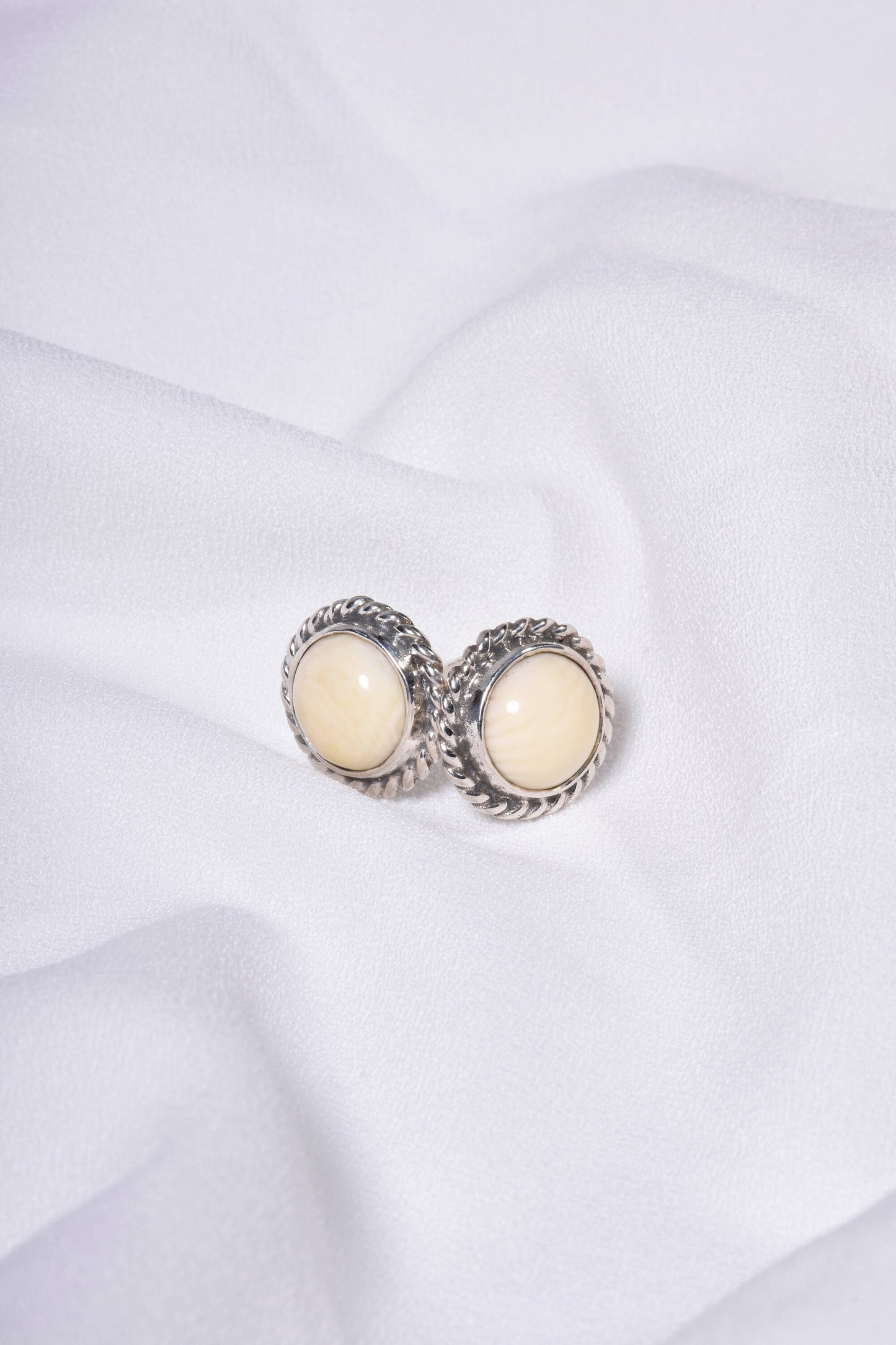 Conjunto em Prata de Lei, Ouro 9k e Marfim Vegetal