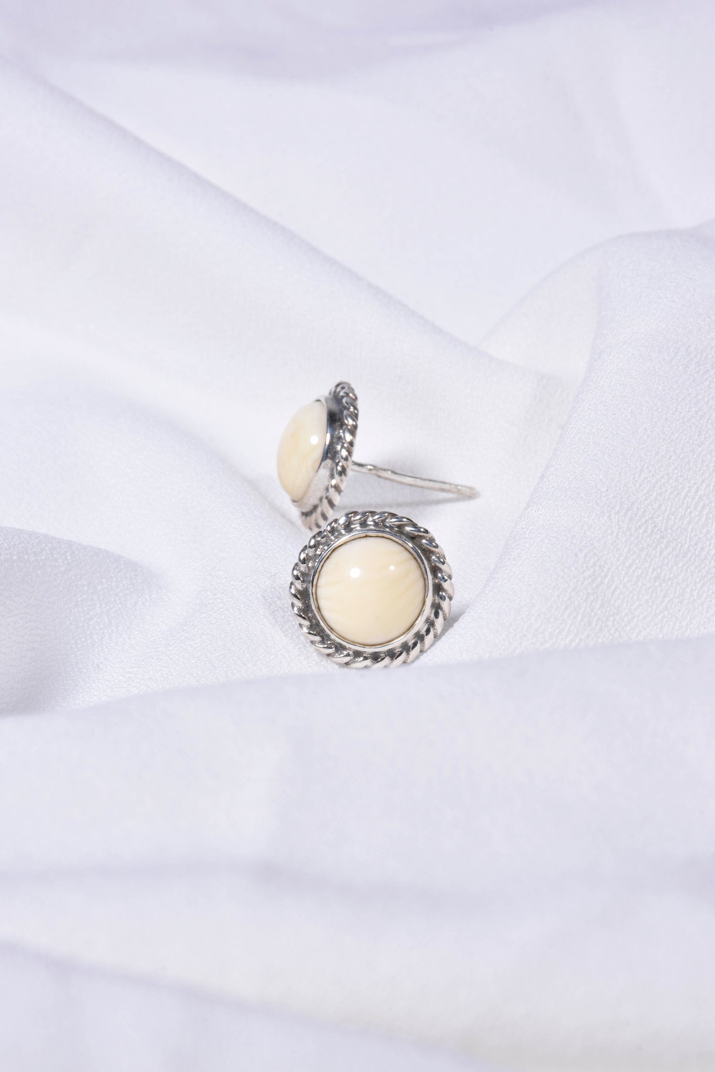 Conjunto em Prata de Lei, Ouro 9k e Marfim Vegetal