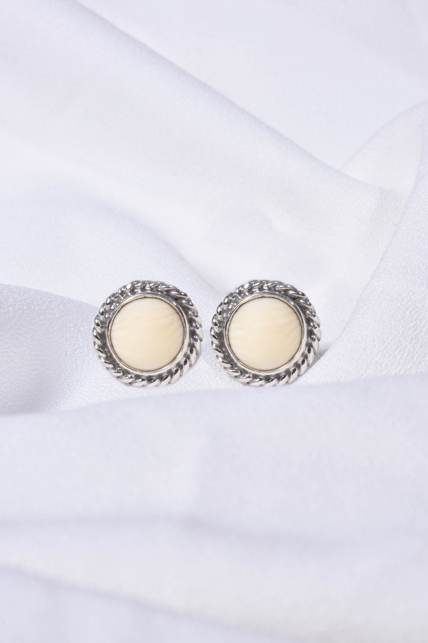 Conjunto em Prata de Lei, Ouro 9k e Marfim Vegetal