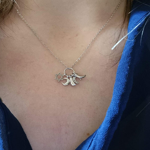 Colar com Amuletos da Sorte - You Love You Jewlery