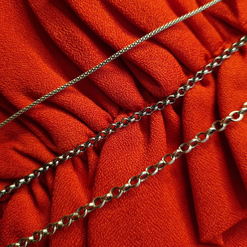 Medalha Espirito Santo em Marfim Vegetal