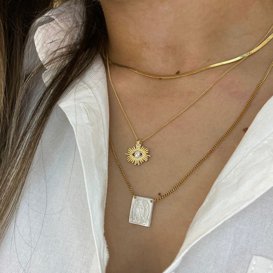 Colar Olho em Prata Dourada