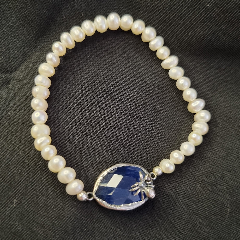 Pulseira em Prata e Pérolas com Motivo - Peça Exclusiva