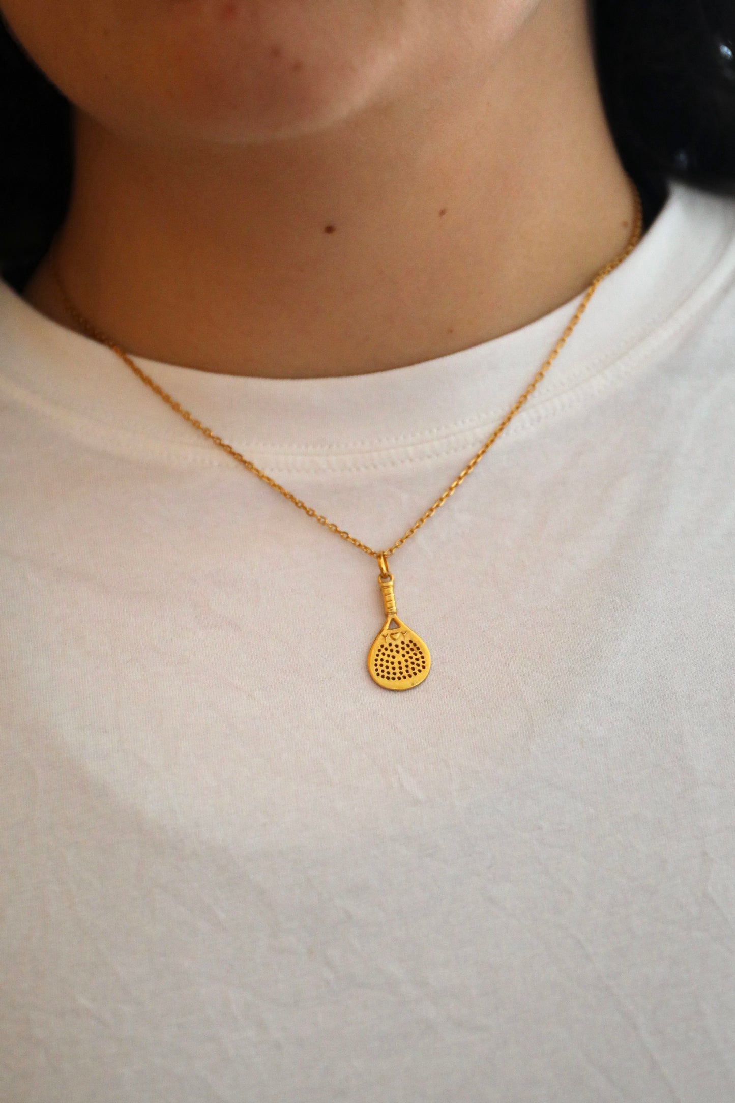 Colar Raquete Padel em Prata Banhada a Ouro - Peça Exclusiva